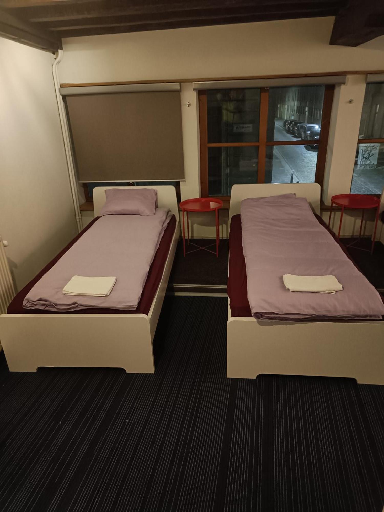 Viktoria Hostel Antwerpia Zewnętrze zdjęcie